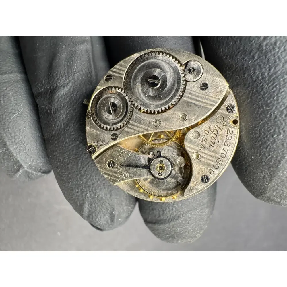 Vintage Elgin USA Pocket Watch Movement Gold Tone Dial 14.4MM For Parts/ Repair